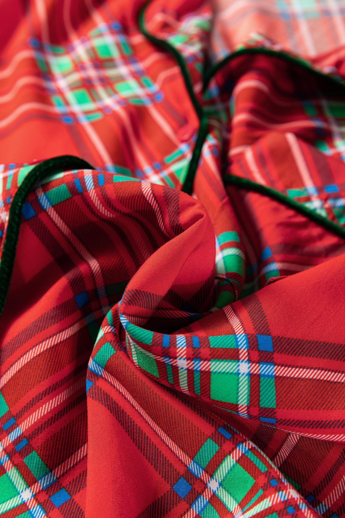 KaleaBoutique Comfortable Christmas Plaid Satin Pajama Set with Contrast Velvet Ties - KaleaBoutique.com
