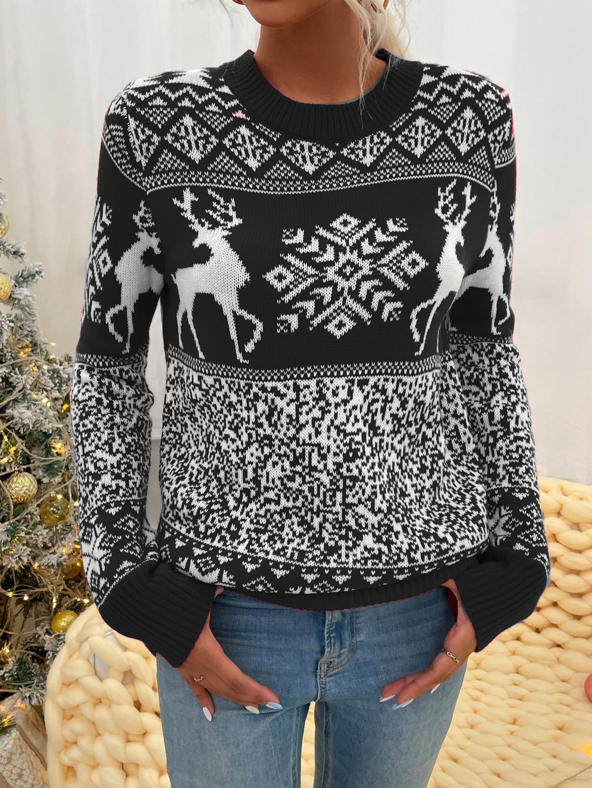 Women's Reindeer and Snowflake Round-Neck Christmas Sweater - KaleaBoutique.com