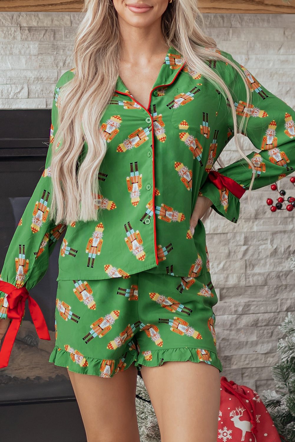 KaleaBoutique Stylish Christmas Candy Contrast Trim Bow Knot Silky 2pcs Pajama Set - KaleaBoutique.com
