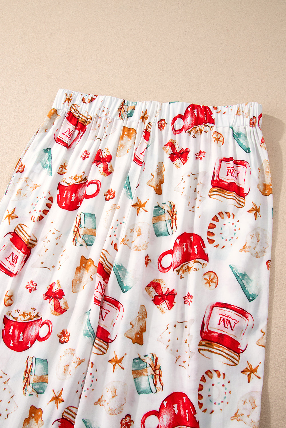KaleaBoutique Comfortable Christmas Pattern Long Sleeve Shirt and Pants Pajama Set - KaleaBoutique.com