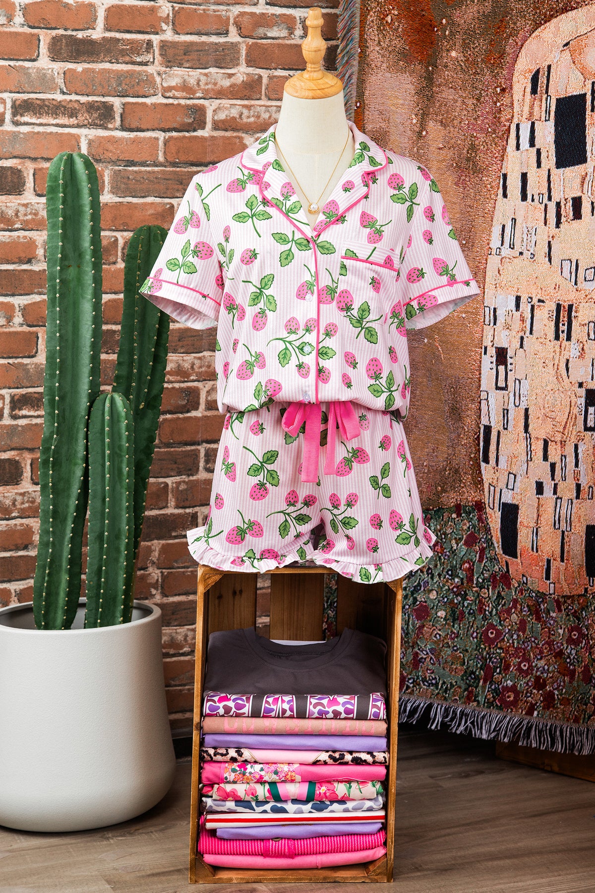 KaleaBoutique Stylish Striped Strawberry Print Lapel Shirt Drawstring Shorts 2pcs Pajama Set - KaleaBoutique.com