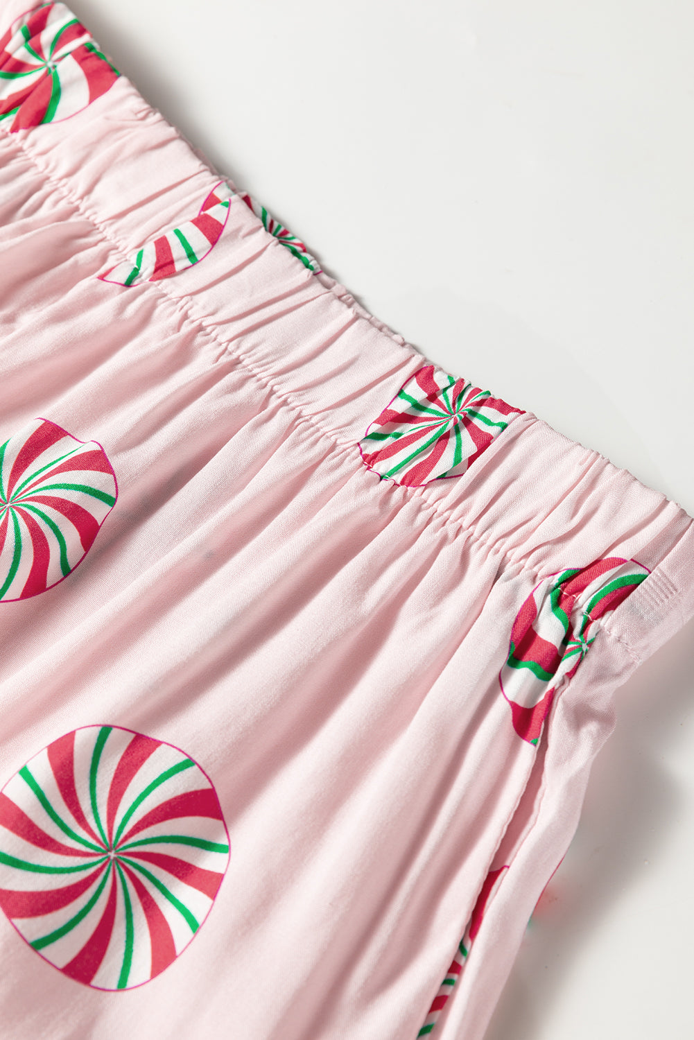 KaleaBoutique Comfortable Christmas Candy Contrast Trim Bow Knot Silky 2pcs Pajama Set - KaleaBoutique.com