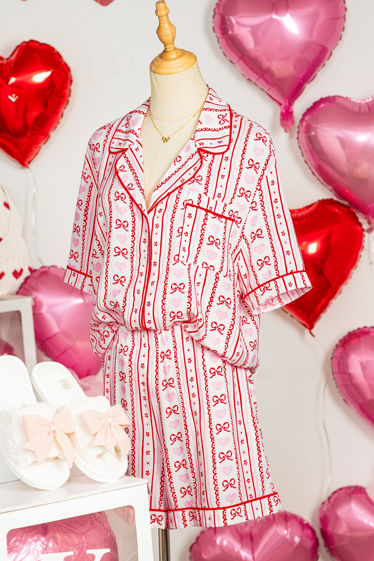 KaleaBoutique Stylish Cute Bow Heart Print Ribbon Decor Short 2pcs Pajama Set - KaleaBoutique.com