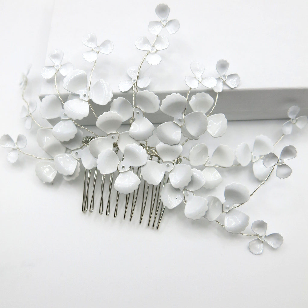 Floating Flower Wedding Hair Comb, Bridal White Flower Silver Hairpiece, Large Metal Floral Hairpin Headpiece - KaleaBoutique.com