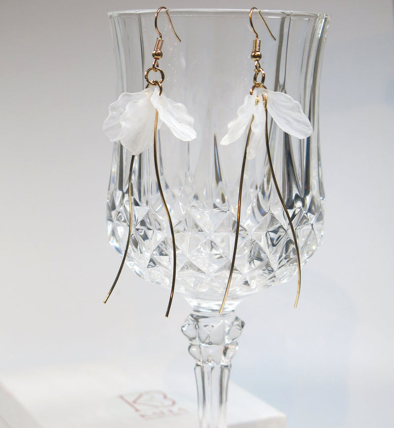 Floral Petals Dangle Earrings, Wedding Dainty Style Earrings, White Flower Bridal Earrings, Bridesmaid Flower Earrings - KaleaBoutique.com