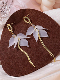 Floral White Ear Studs, Flower Petal White Bridal Earrings, Wedding Floral Chain Dangle Earrings - KaleaBoutique.com
