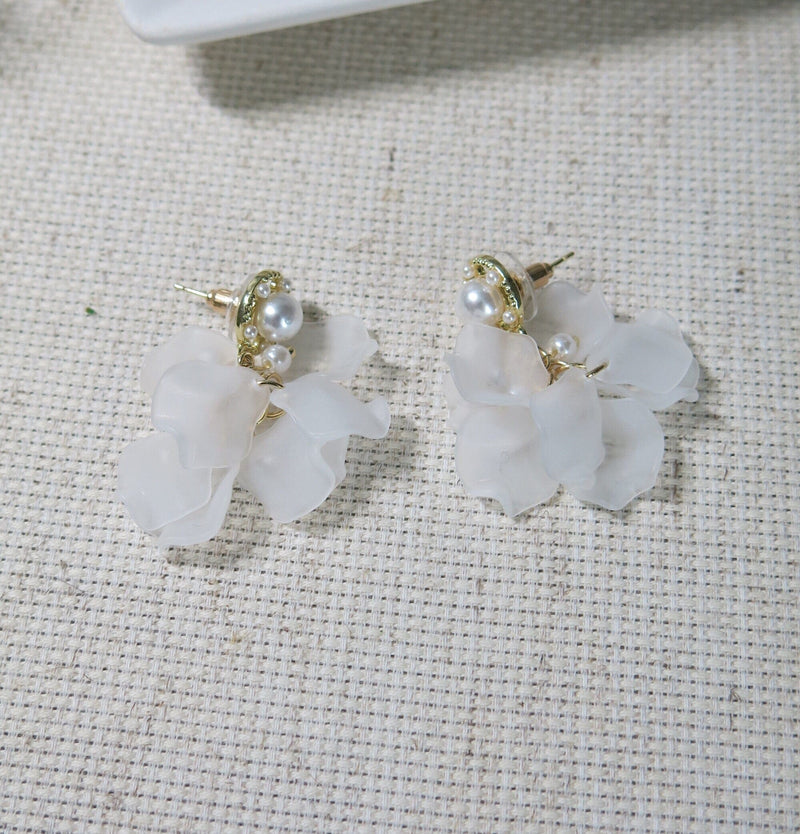 Floral White Petal Earrings, Wedding Bridal Flower Studs, Boho Fashion Dainty Studs for Bride or Bridesmaids - KaleaBoutique.com