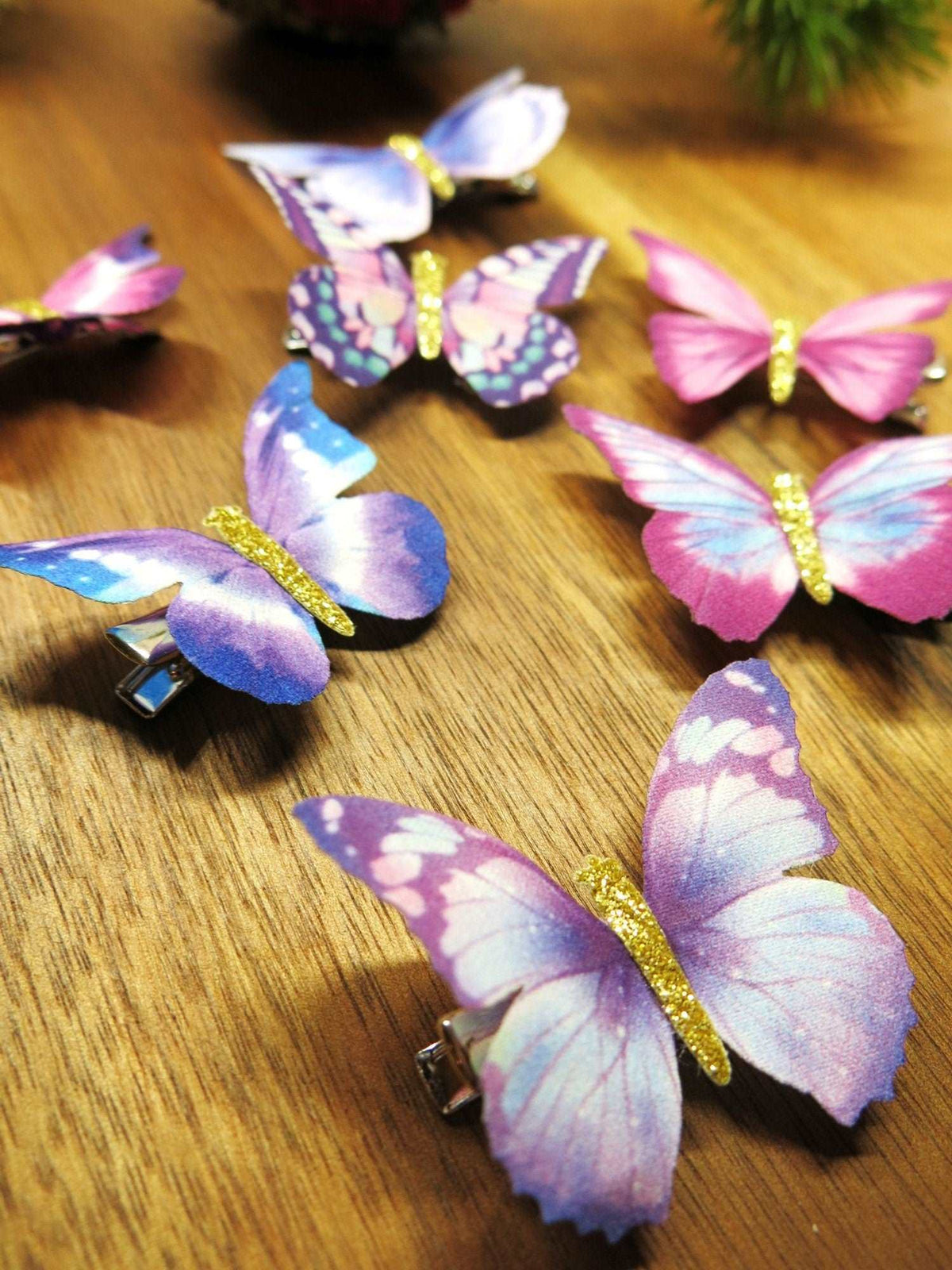 6 PC Silk Butterfly Hair Clip Set, Realistic Butterfly Fantasy Hairclips, Bridesmaid or Prom Party Butterfly Hairclip Set - KaleaBoutique.com