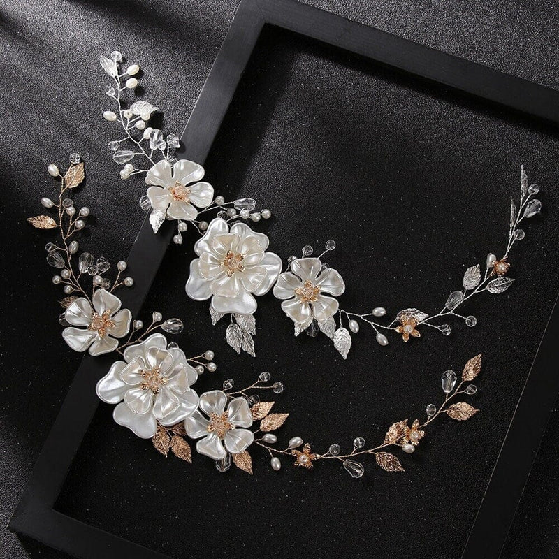 Large White Flower Bridal Hair Vine, Wedding Floral Head Wreath Hairpiece, Pearl Hair Wire Headpiece for Bride - KaleaBoutique.com