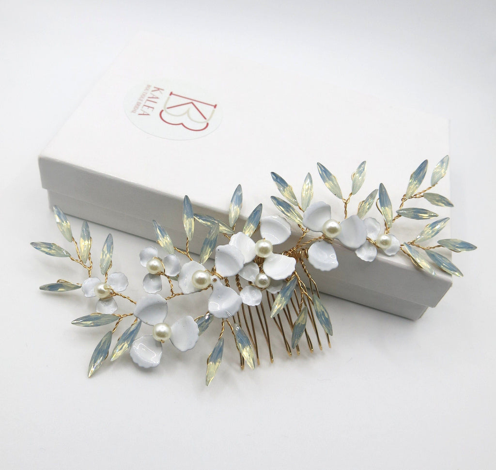 Opal White Flower Hair Comb, Bridal Opal Crystal Headpiece, Wedding Floral Gold Hairpiece - KaleaBoutique.com