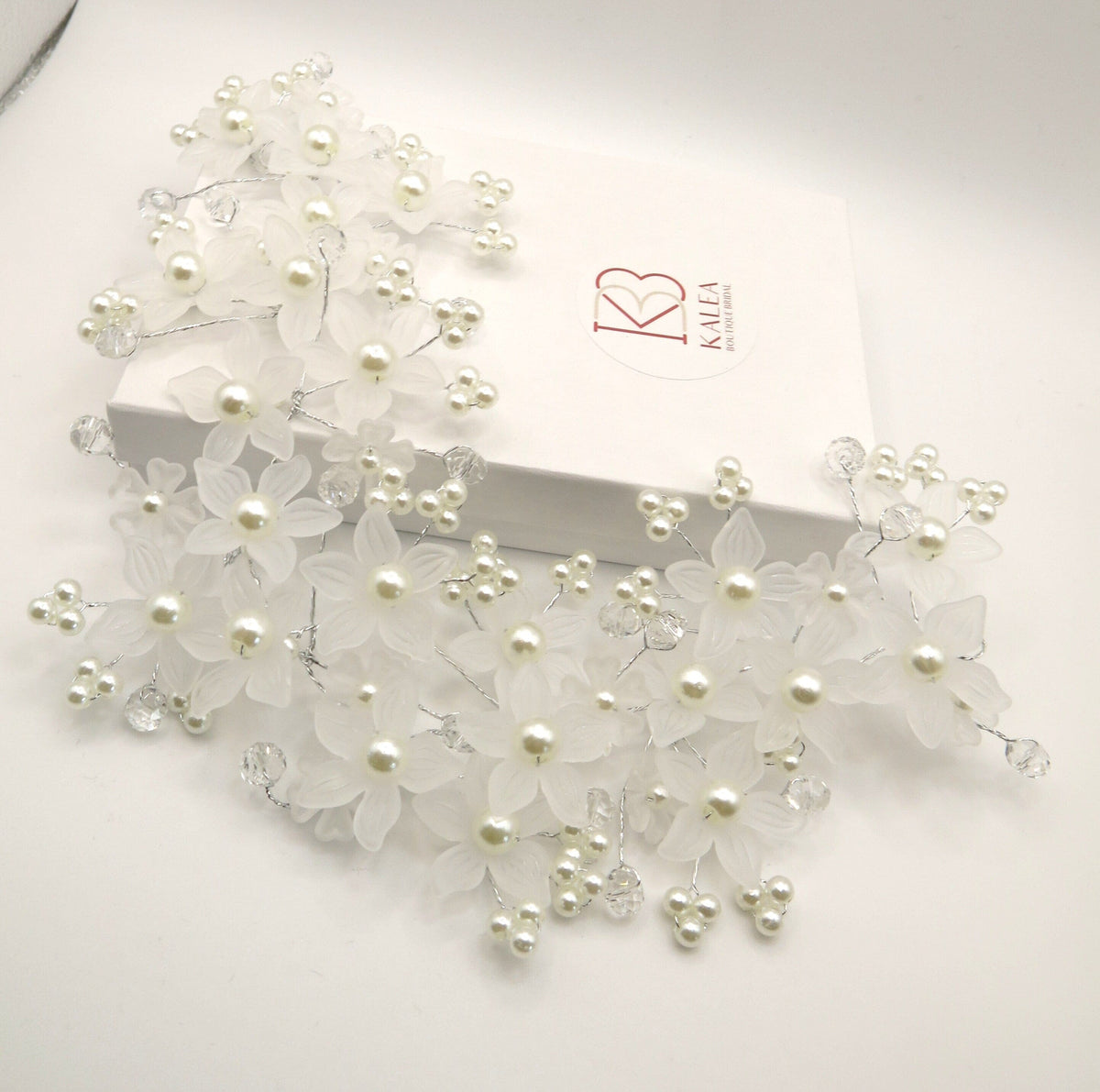 Pearl White Flower Bridal Headband, Wedding Tiara Headpiece, Bridal Luxury Floral Hair Vine, Big Bridal Hairpiece - KaleaBoutique.com