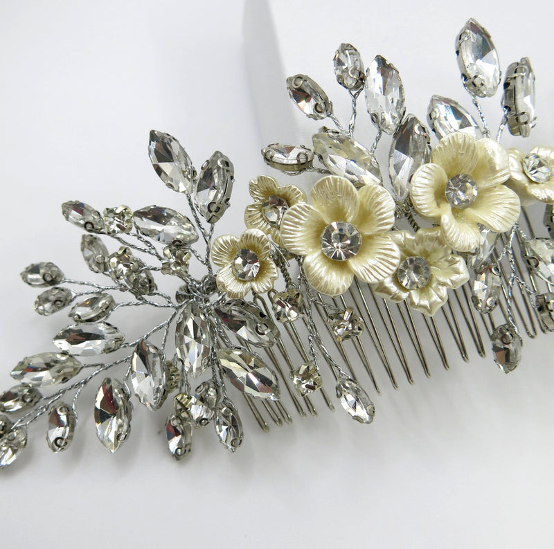 Rhinestone Crystal Seashell Flower Hair Comb, Ivory Floral Large Wedding Hair Comb, Bridal Crystal Decorative Hairpiece - KaleaBoutique.com