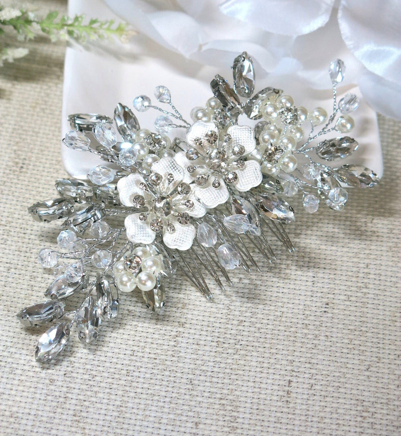 Silver Rhinestone Bride Hair Comb, Crystal Leaf Wedding Hairpiece, Bridal Metal Flower Hairpiece, Silver Floral Hair Comb Bridal Headpiece - KaleaBoutique.com