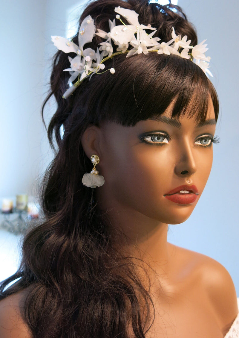 White Flower Girl Chiffon Hair Clip, Butterfly Pearl Hairclip for Wedding, Chiffon Mesh Hairclip Head Wreath - KaleaBoutique.com