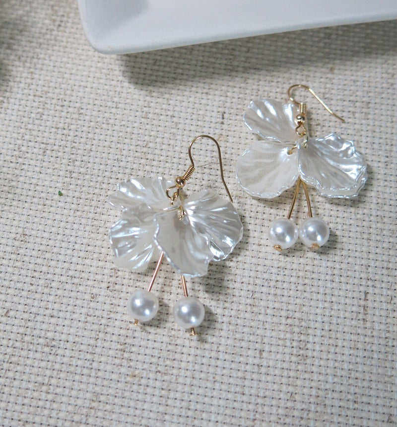 White Flower Petal Earrings, Wedding Pearl Dangle Tassel Earrings, Bridal or Bridesmaid Floral Pearl Earrings - KaleaBoutique.com