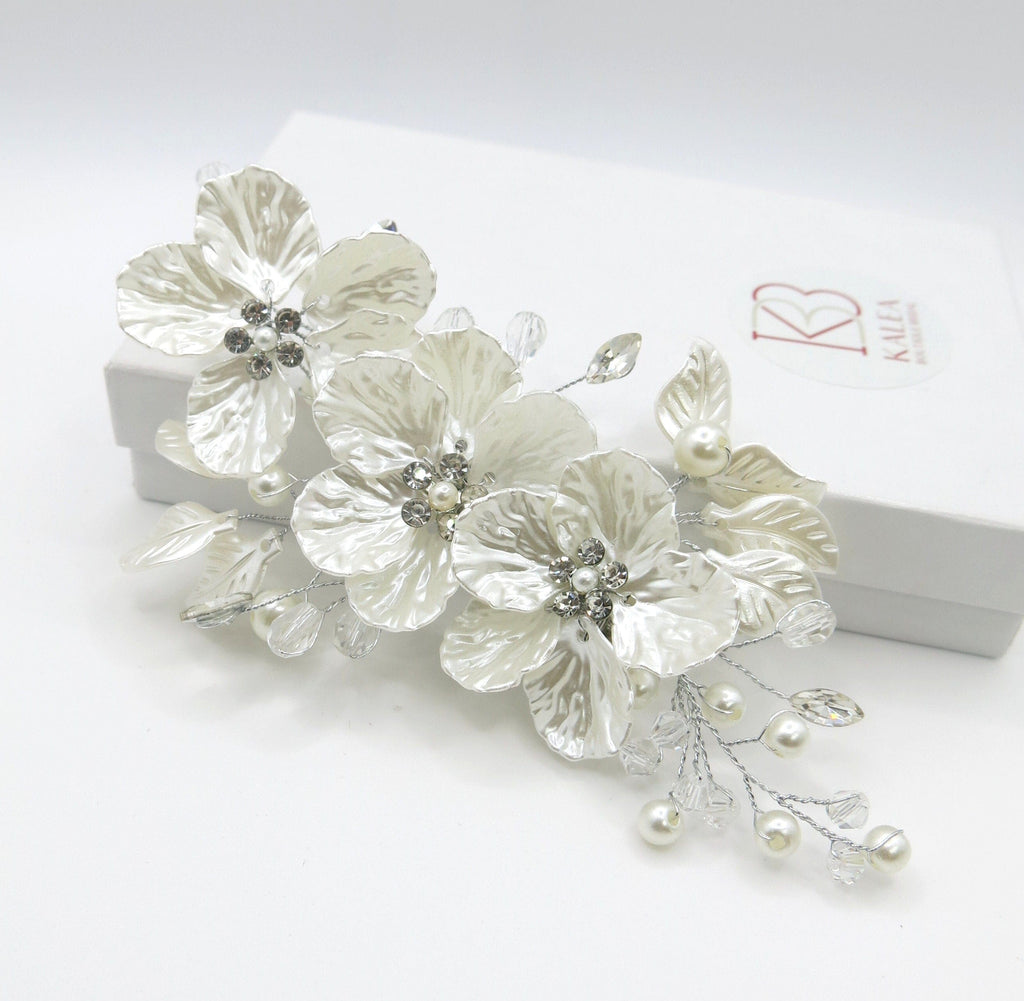 White Large Abalone Flower Pearl Hairclip, Wedding Pearl Floral Hairpiece, Bridal Pearl Large Hairclip Headpiece, Floral Alligator Hair Clip - KaleaBoutique.com