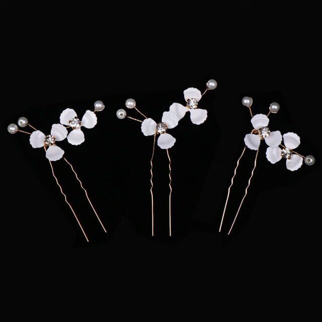 White Metal Flower Bride 3 PC Hairpin Set, Wedding Floral Minimalist Hair Pins, Bridesmaid Gold Wire Flower Hairpiece, Pearl Leaf Headpiece - KaleaBoutique.com