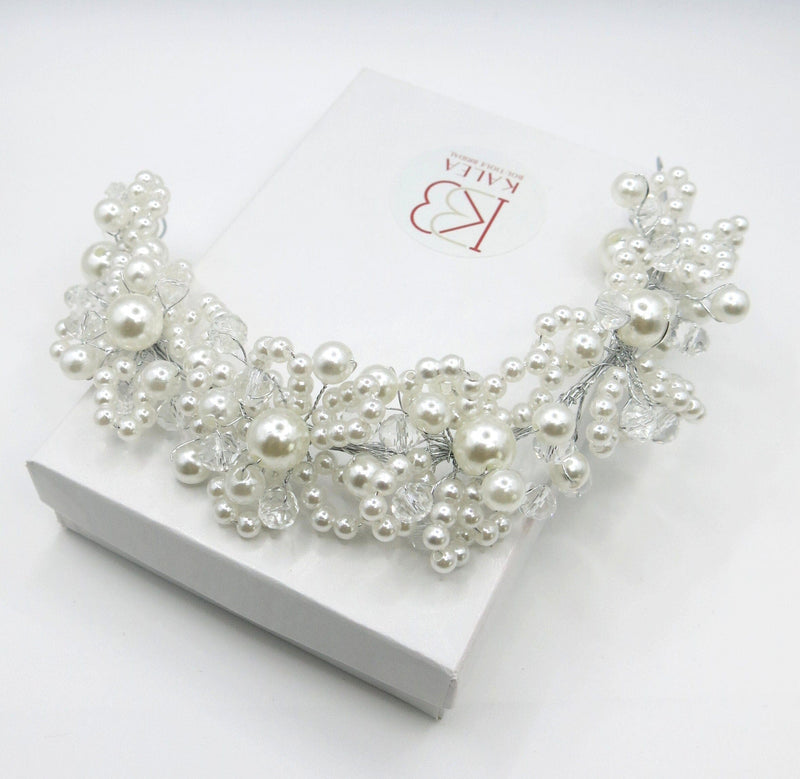 White Pearl Cluster Bridal Wire Tiara, Wedding Pearl Headband, White Bridal Head Wreath, Pearl Beaded 10