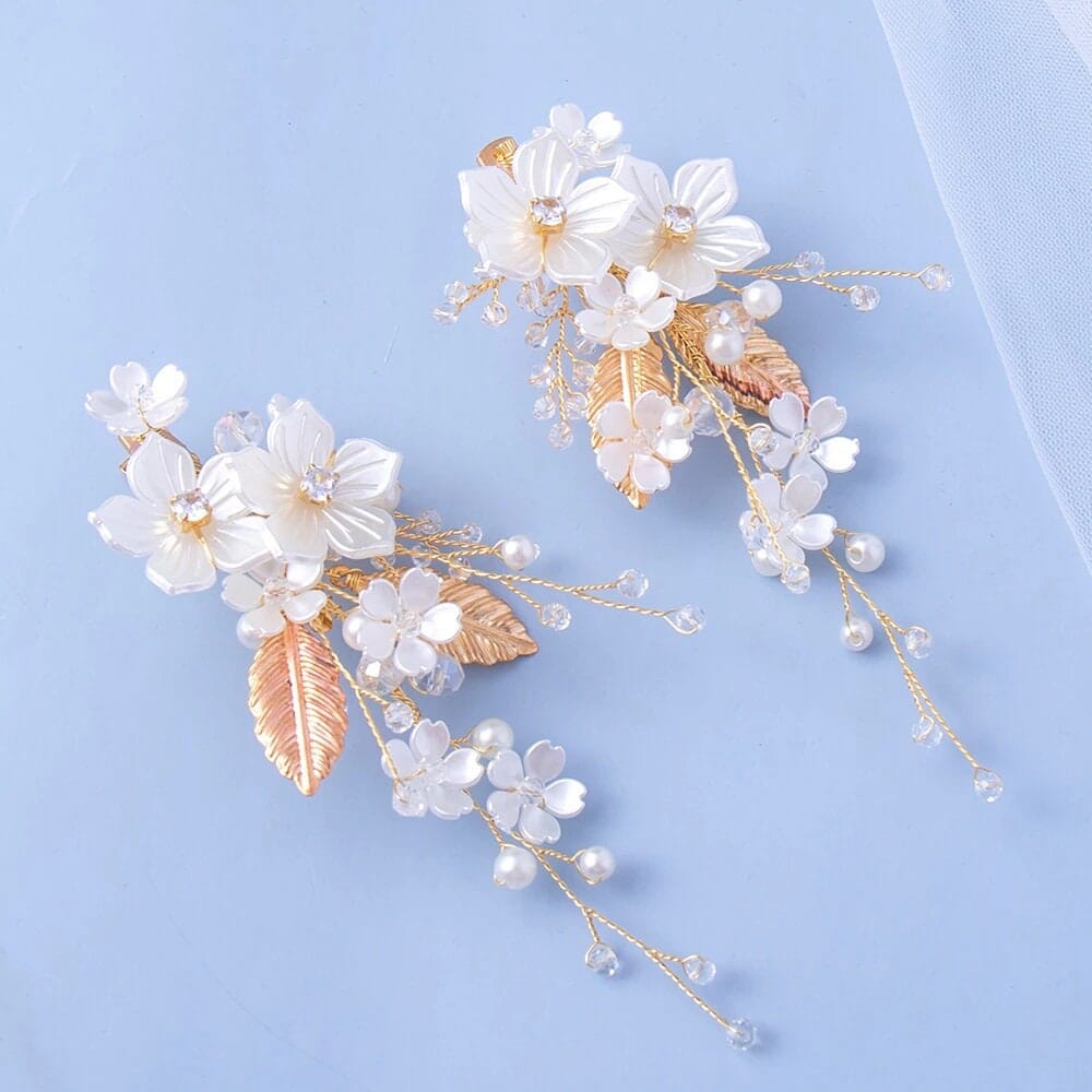 White Pearl Flower 2 PC Hairclip Set, Wedding Alligator Floral Hairclip, Bridal White Flower Hairpiece,  Gold Wire Hair Clip Set for Wedding - KaleaBoutique.com
