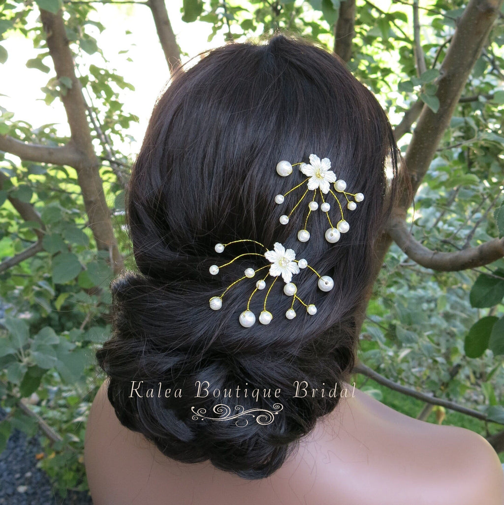 Off White Pearl Flower 2 PC Hairpin Set, Soft Wire Floral Wedding Hair Pins, Bridal Flower Hairpiece - KaleaBoutique.com