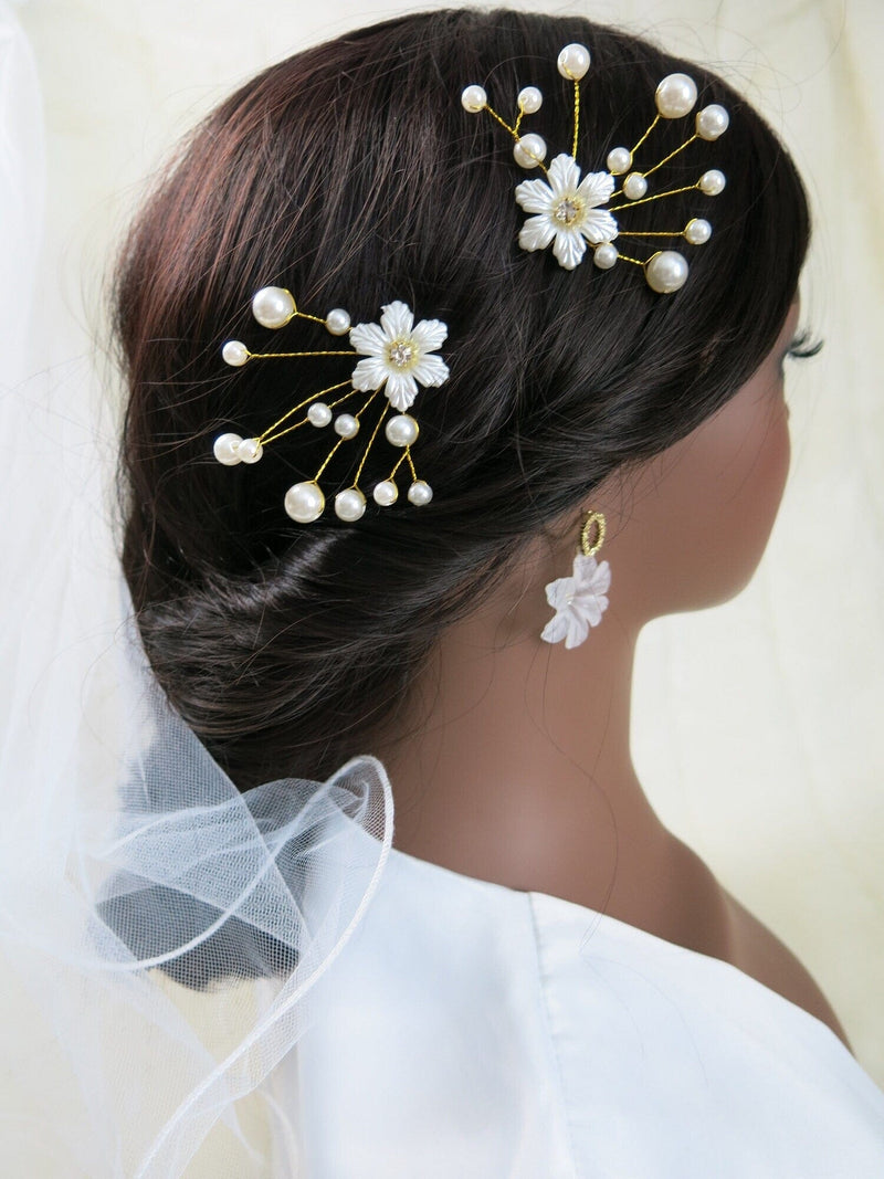 White Pearl Flower Bridal 2 PC Hairpin Set, Soft Gold Wire Floral Pearl Wedding Hair Pins, Bride Floating Pearls Flower Hairpiece - KaleaBoutique.com