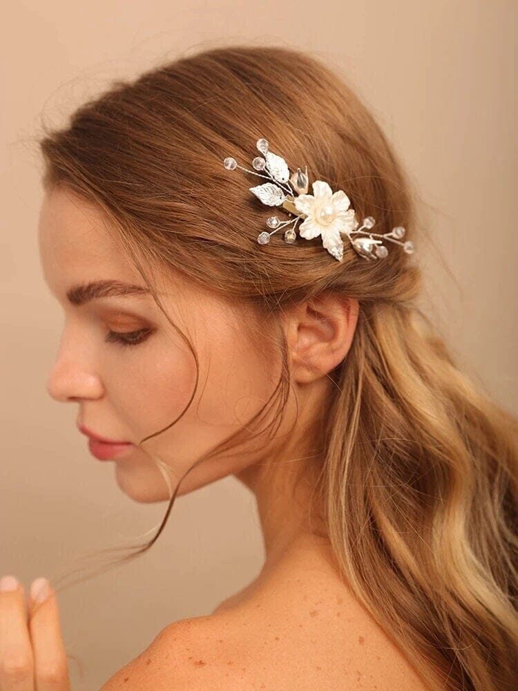 White Pearl Flower Gold Hairclip, Bridal Floral Bead Hair Clip, Wedding Floral Alligator Headpiece - KaleaBoutique.com