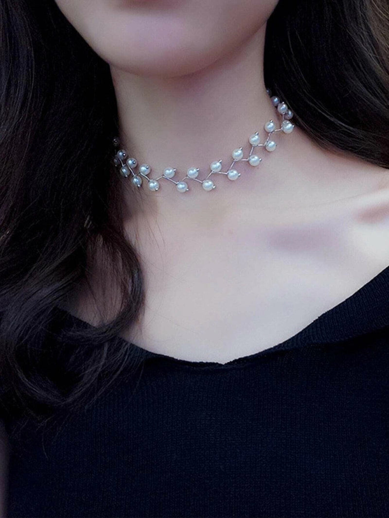 White Pearl Zigzag Choker Necklace, Gold or Silver Minimalist White Pearl Necklace, Bridal Pearl Fashion Necklace, Bridesmaid Pearl Choker - KaleaBoutique.com