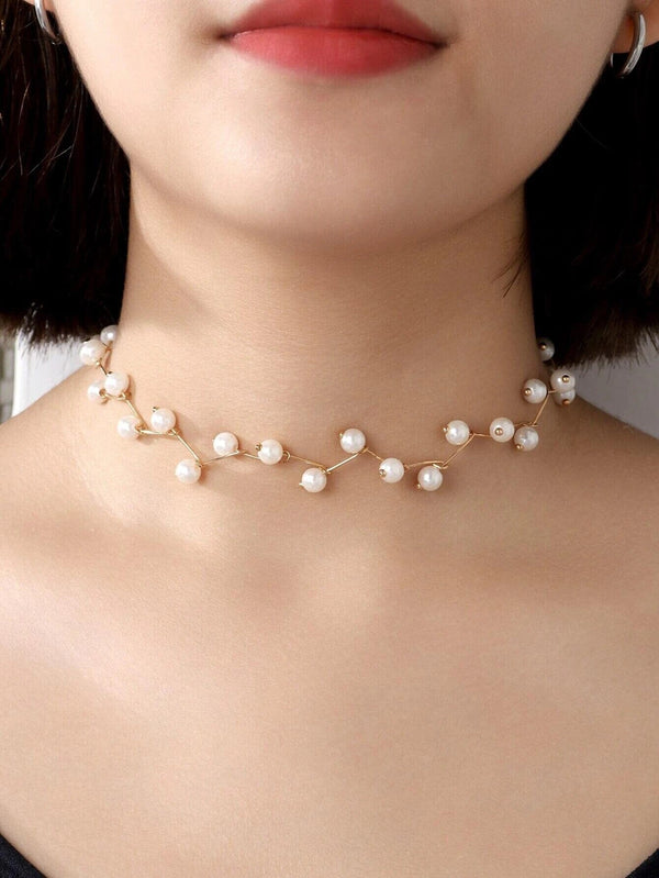 White Pearl Zigzag Choker Necklace, Gold or Silver Minimalist White Pearl Necklace, Bridal Pearl Fashion Necklace - KaleaBoutique.com