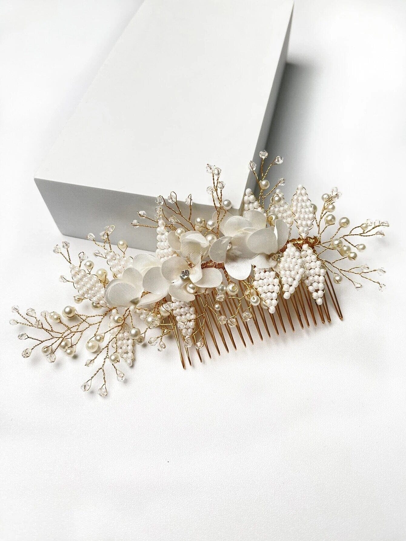 White Silk Flower Hair Comb, Beaded Leaf Bridal Hairpiece 