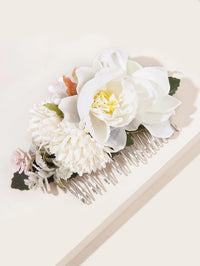 Silk Flower Bouquet Hair Comb, Wedding Romantic Floral Hairdo Headpiece, Bridal White Rose Hairpiece, Bridesmaid Silk Flower Hairpin - KaleaBoutique.com