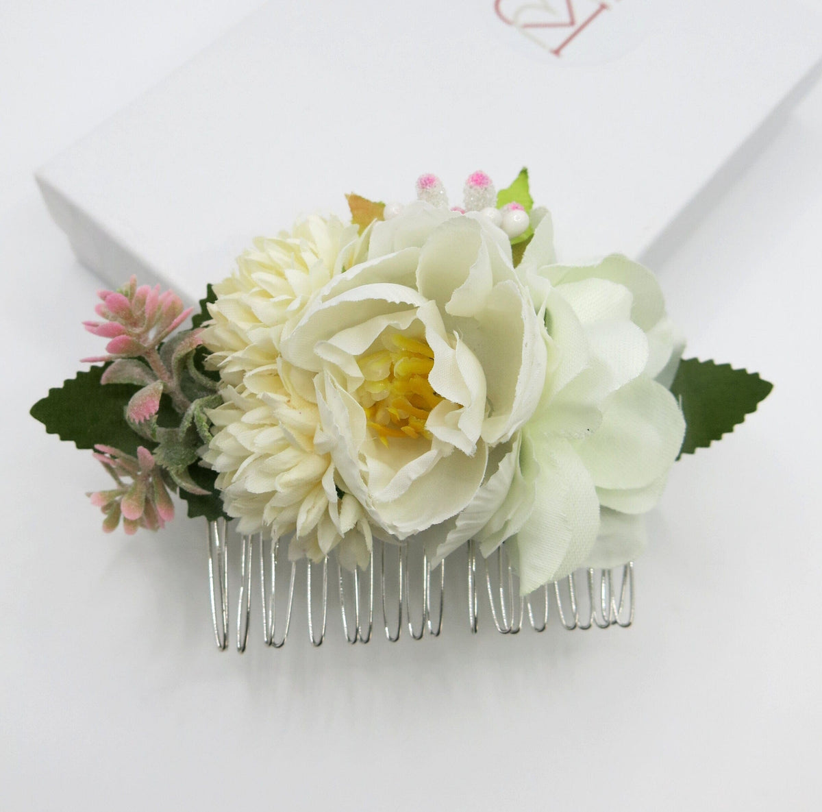 Silk Flower Bouquet Hair Comb, Wedding Romantic Floral Hairdo Headpiece, Bridal White Rose Hairpiece, Bridesmaid Silk Flower Hairpin - KaleaBoutique.com