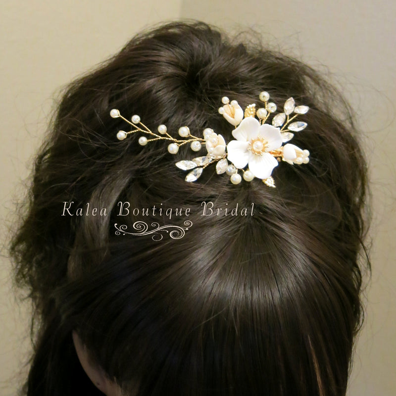 Ceramic Flower Bridal Pearl Hairclip, Rhinestone Leaf Wedding Alligator Hairclip, Bridesmaid Gold Flower Hairpiece - KaleaBoutique.com