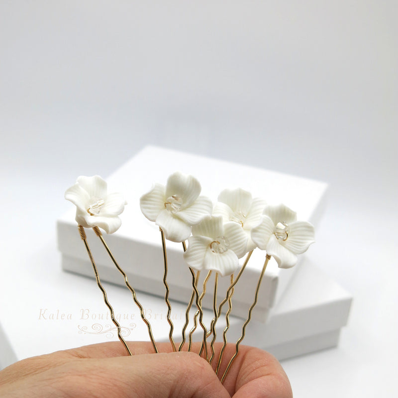 Porcelain Flower 5 PC Hairpin Set, Wedding Ceramic Floral U Hair Pins, Bridal White Flower Hand Wired Hairpins, Set of 5 PC - KaleaBoutique.com